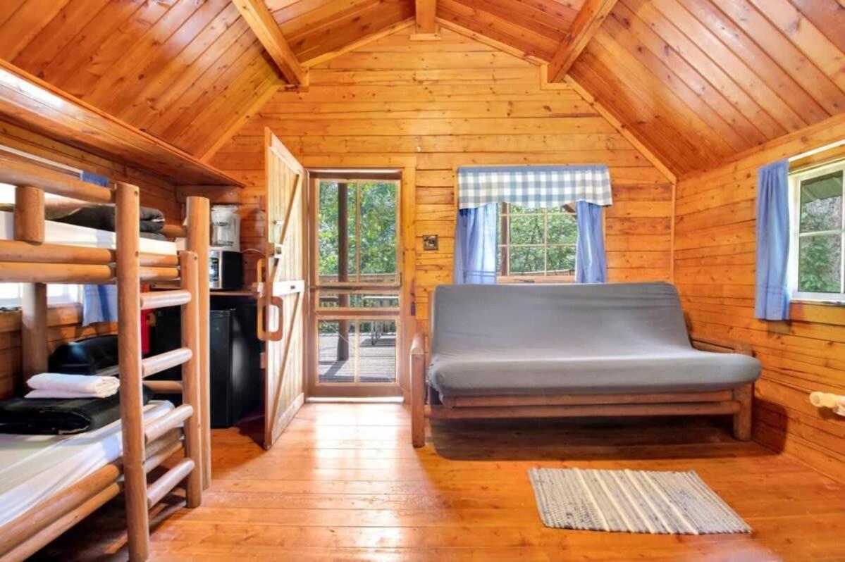 Secluded Rustic Cabin With Views Bloomington Exteriör bild